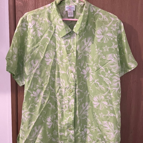 Silk shirt - Picture 1 of 2